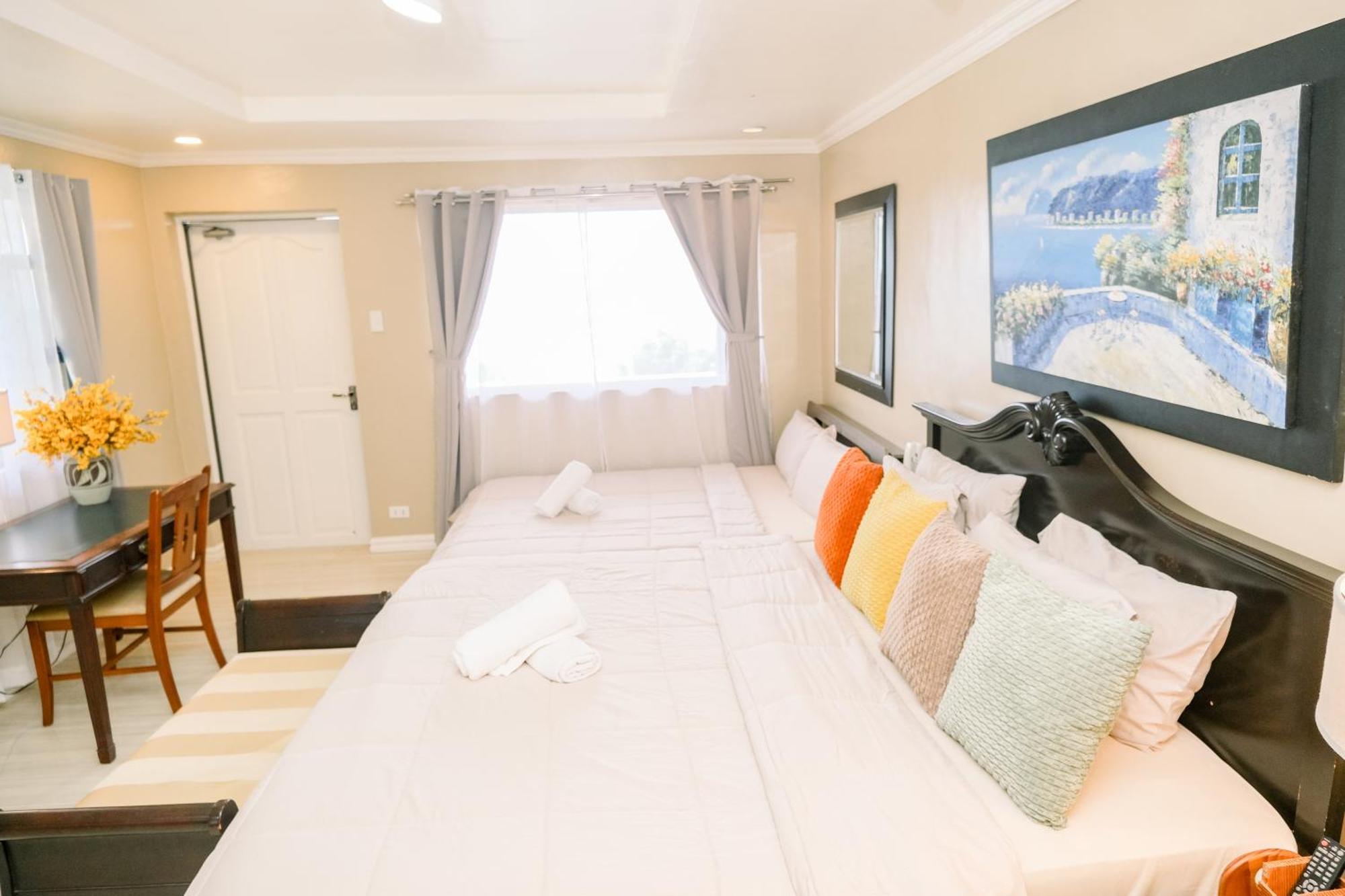 Villa Marinelli Bed And Breakfast Tagaytay City Екстериор снимка