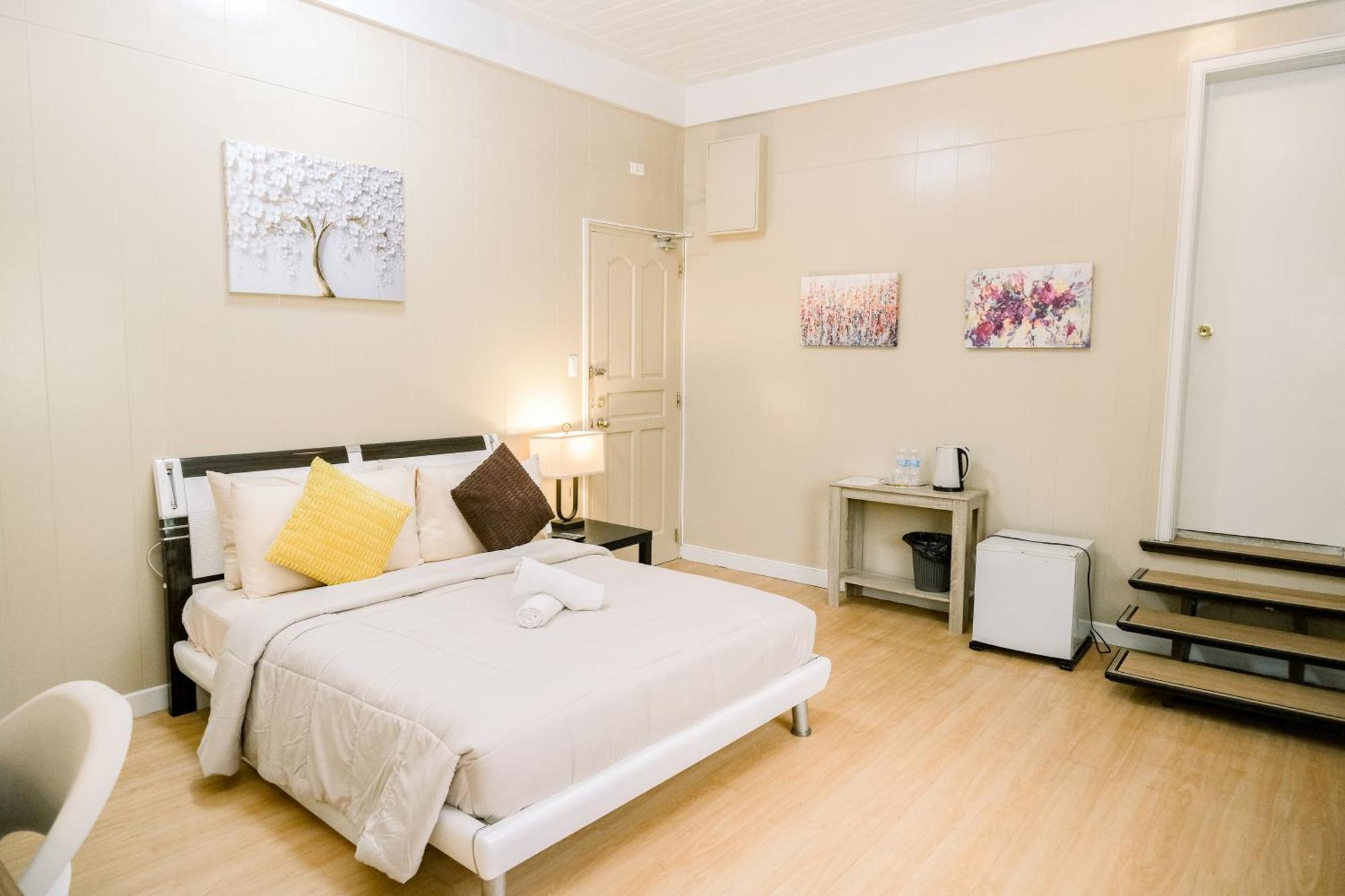 Villa Marinelli Bed And Breakfast Tagaytay City Екстериор снимка