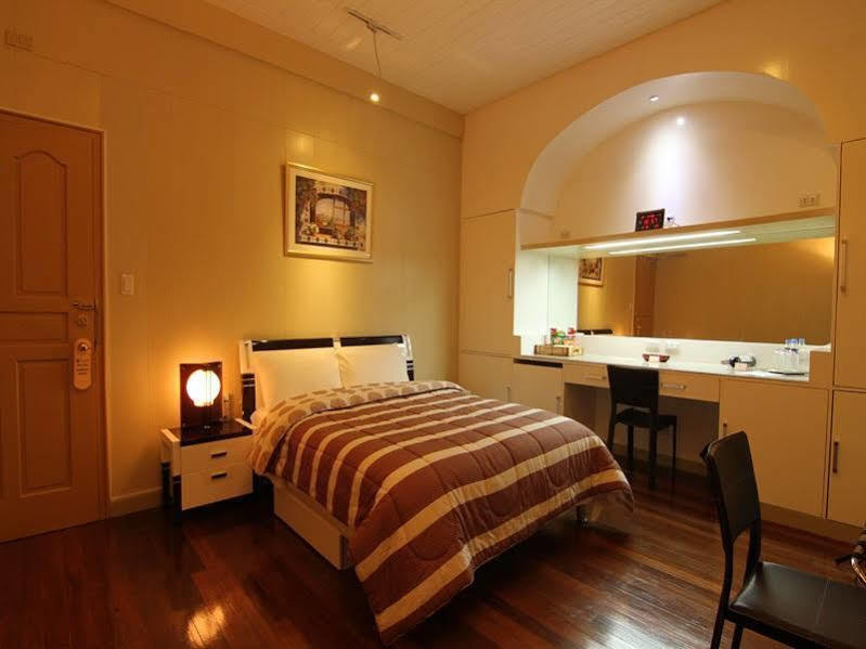 Villa Marinelli Bed And Breakfast Tagaytay City Екстериор снимка